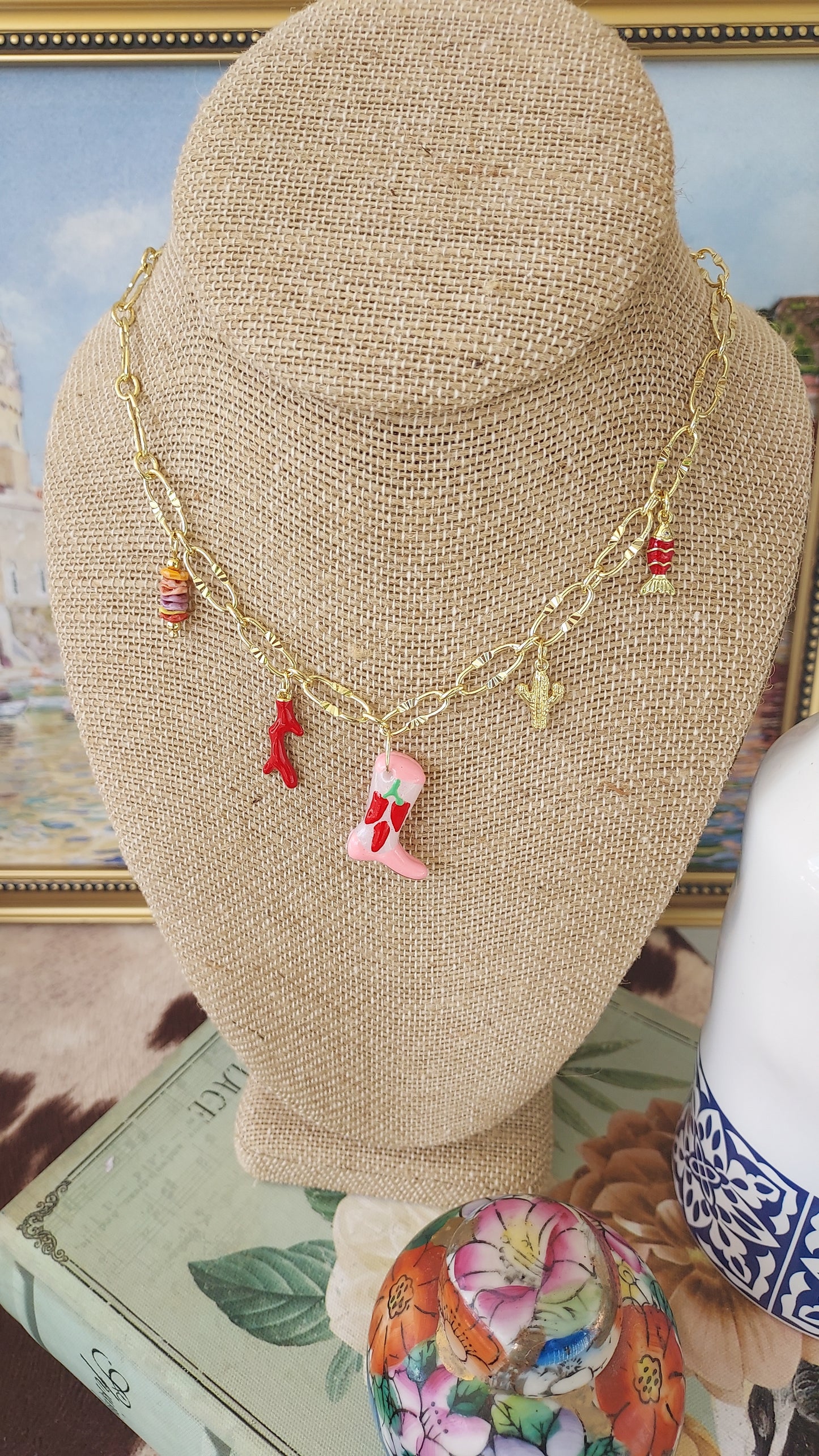 Lady Rossa Charm necklace