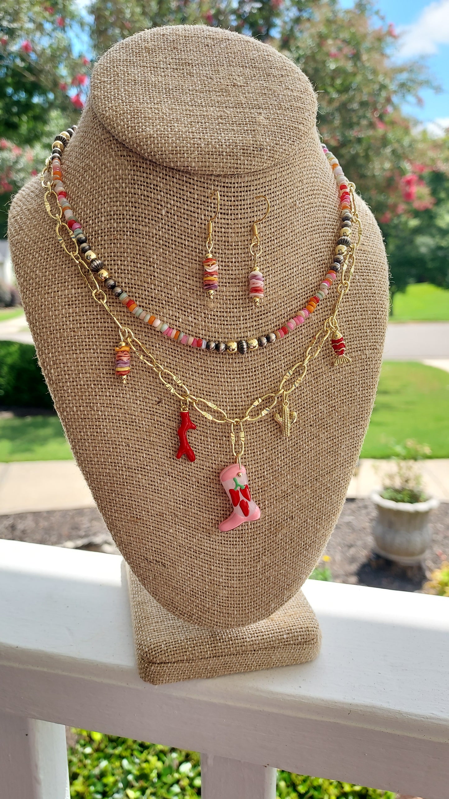 Fiori e spurs necklace