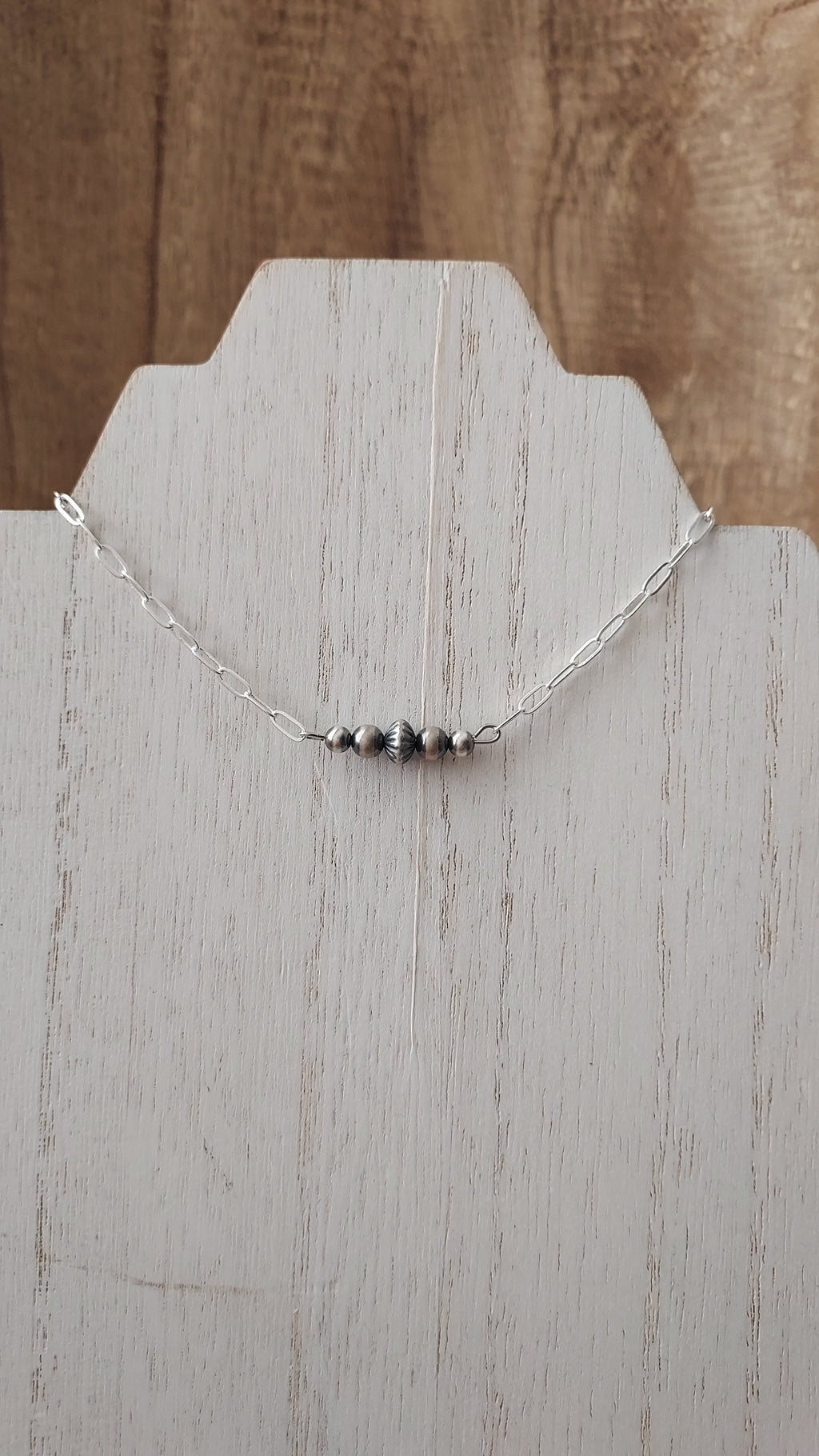 Downtown choker