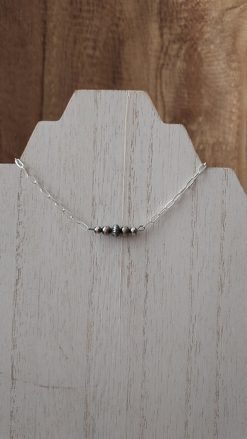 Downtown choker