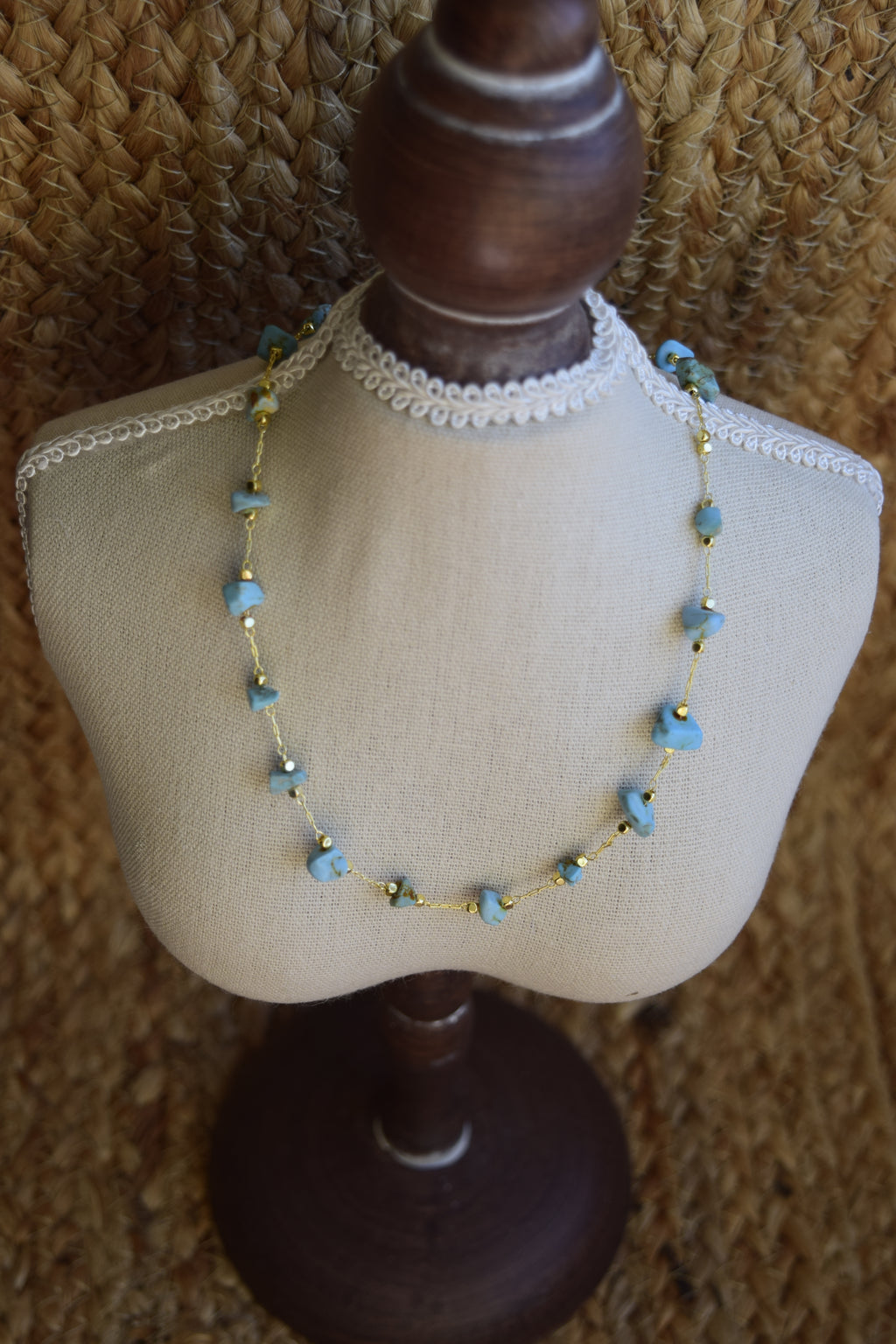 Golden Coast choker