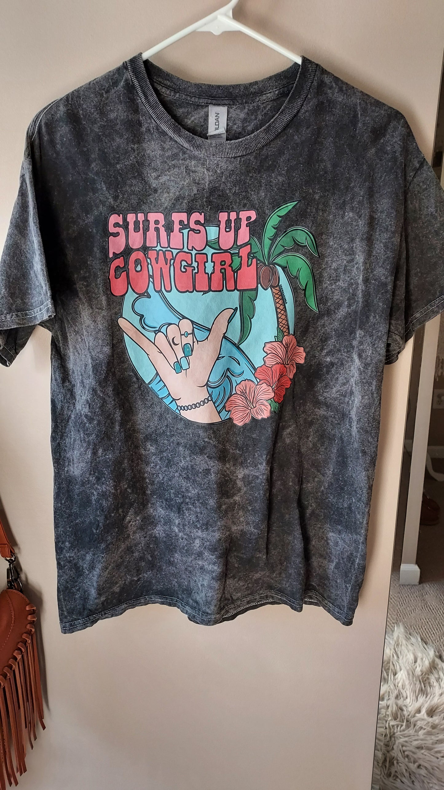 Surfs up cowgirl tee