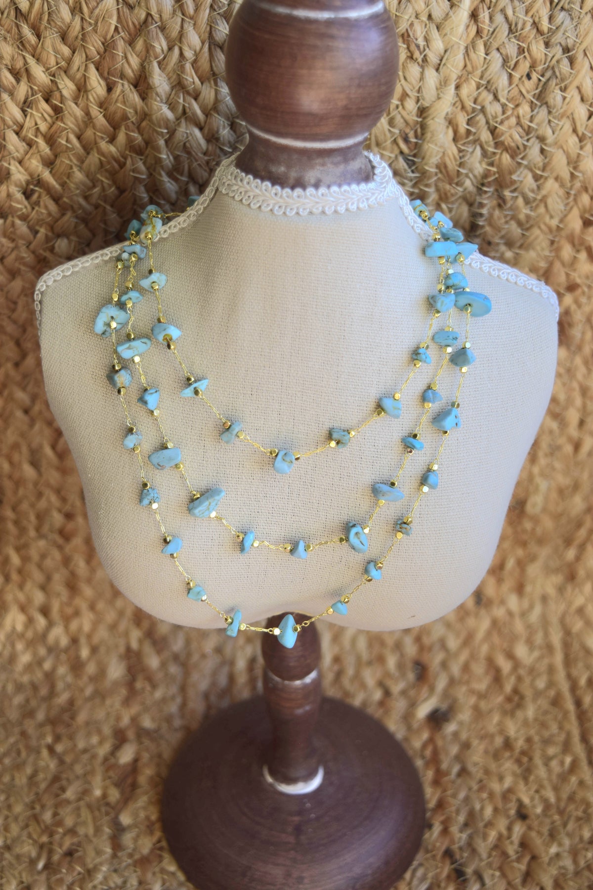 Golden Coast choker