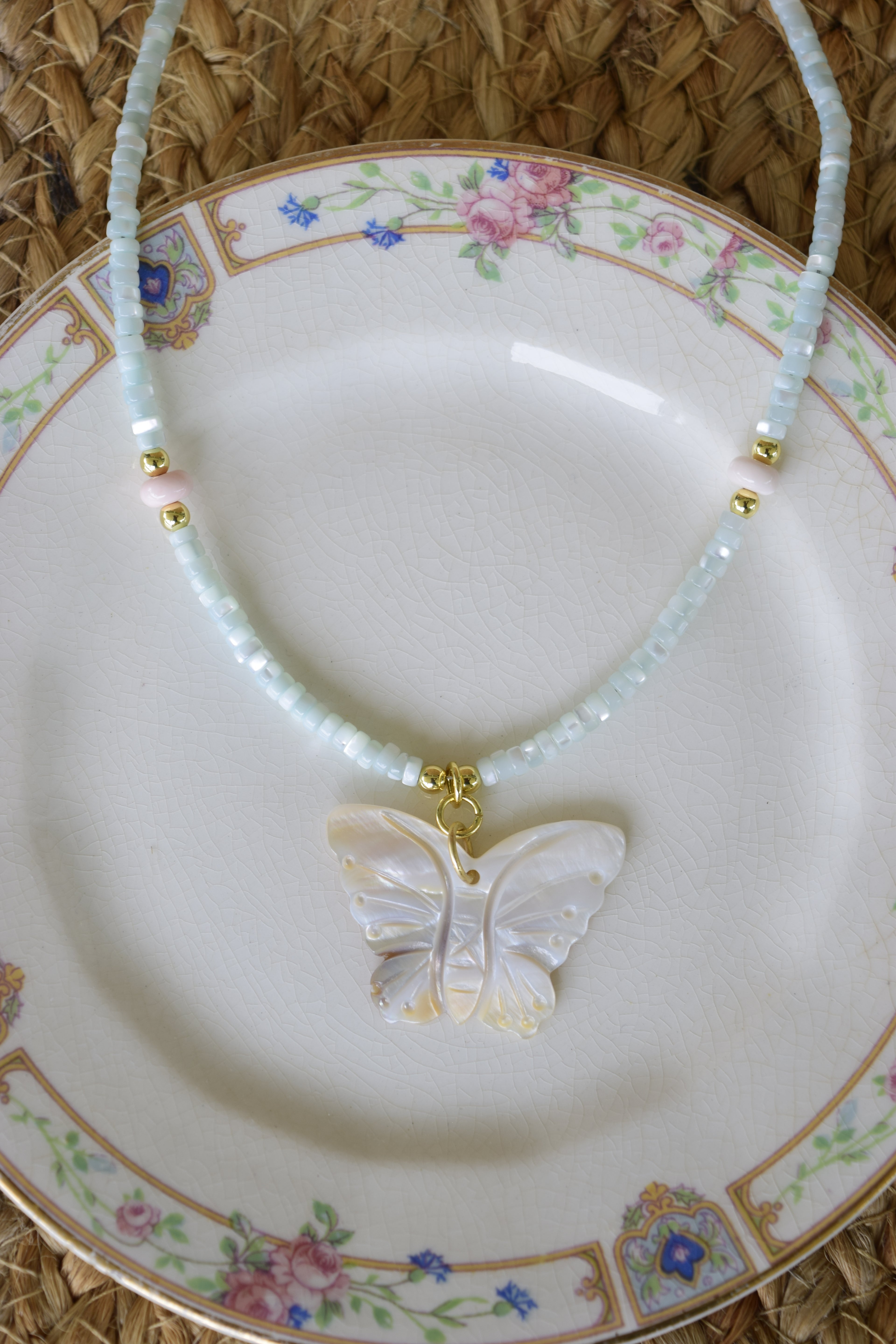 I'll fly away necklace