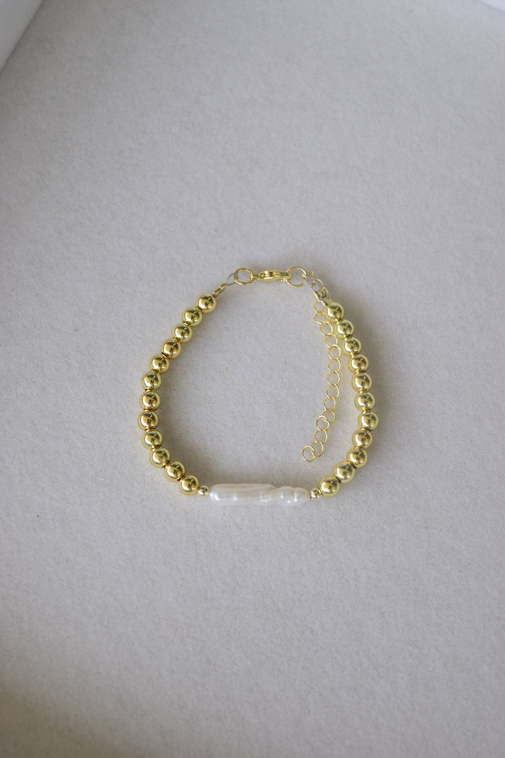 White Sands- Fresh water pearl and gold filled bracelet