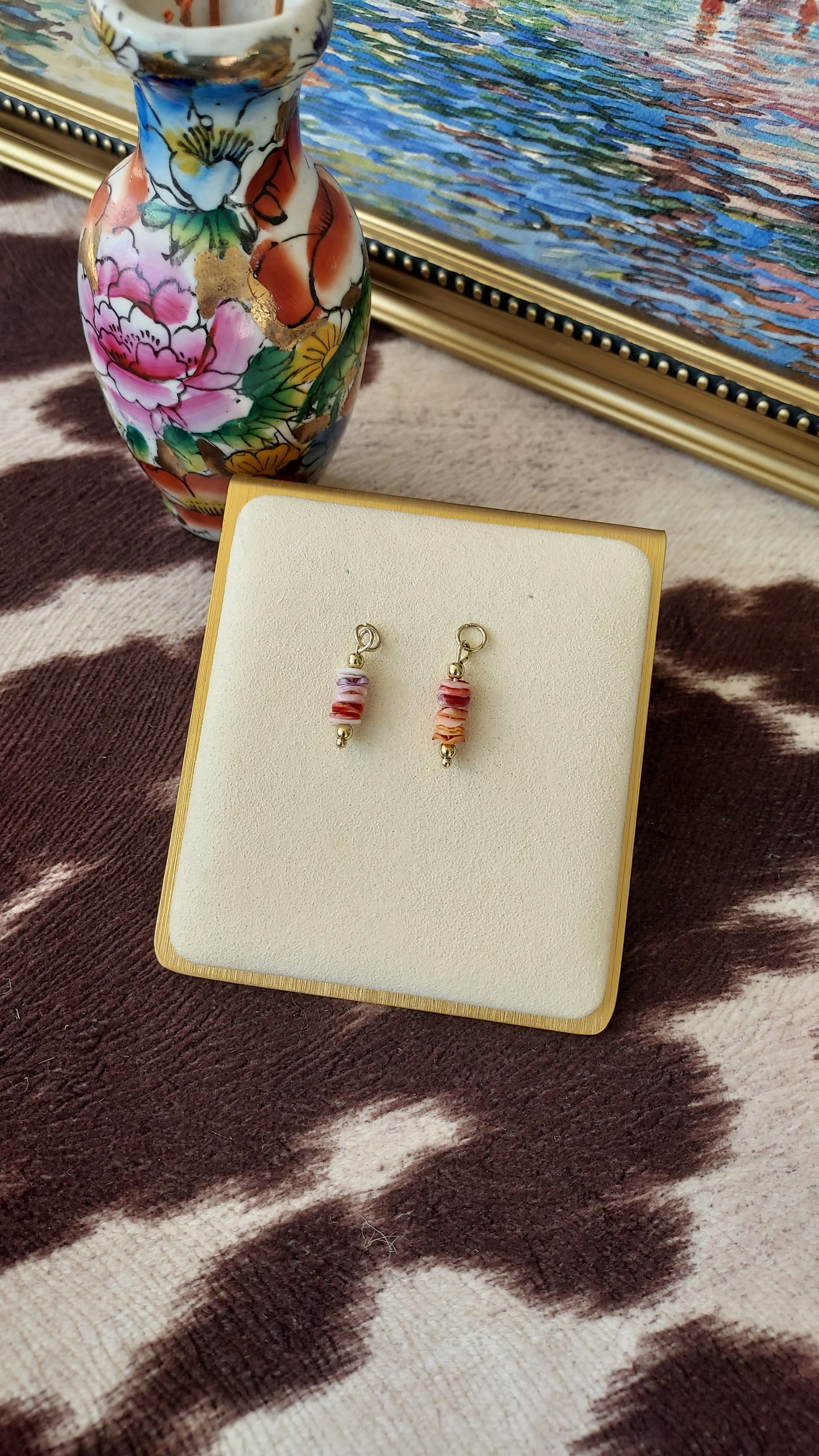 Golden il Lido charms