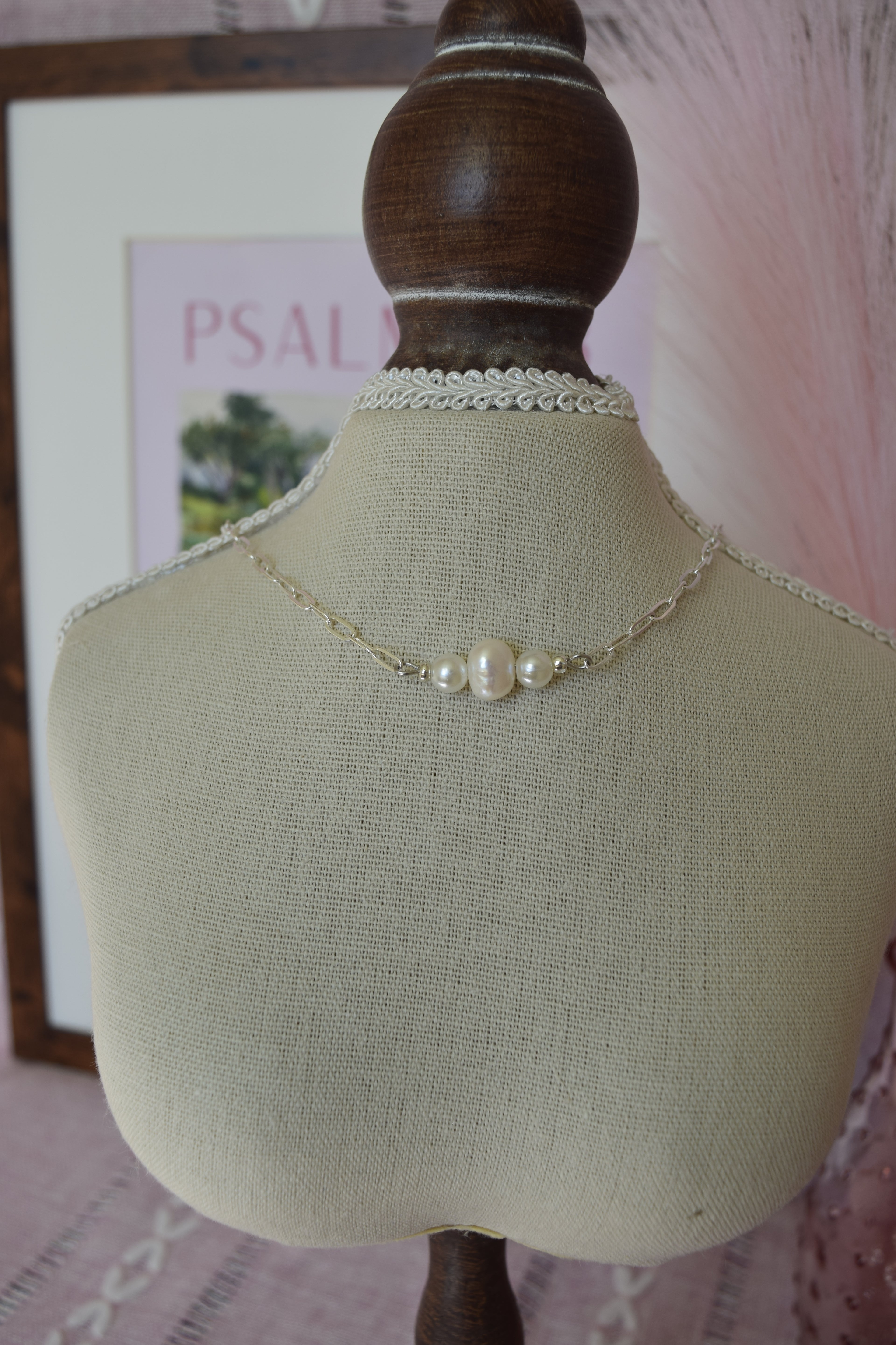 Pearly for you choker