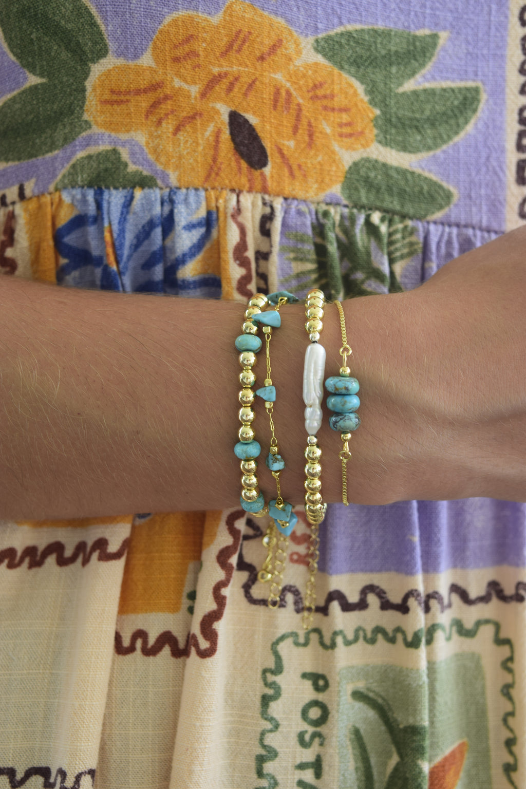 Kingman Turquoise & gold filled adjustable bar Bracelet