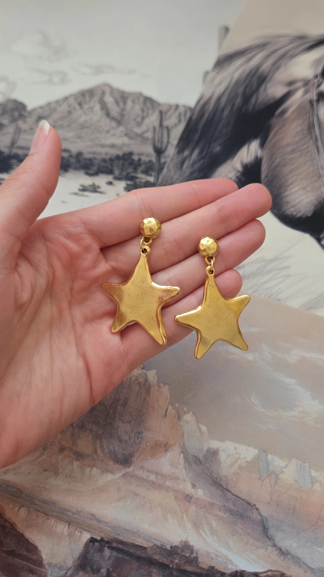 Shoot for the Stars Studded Dangles🌟