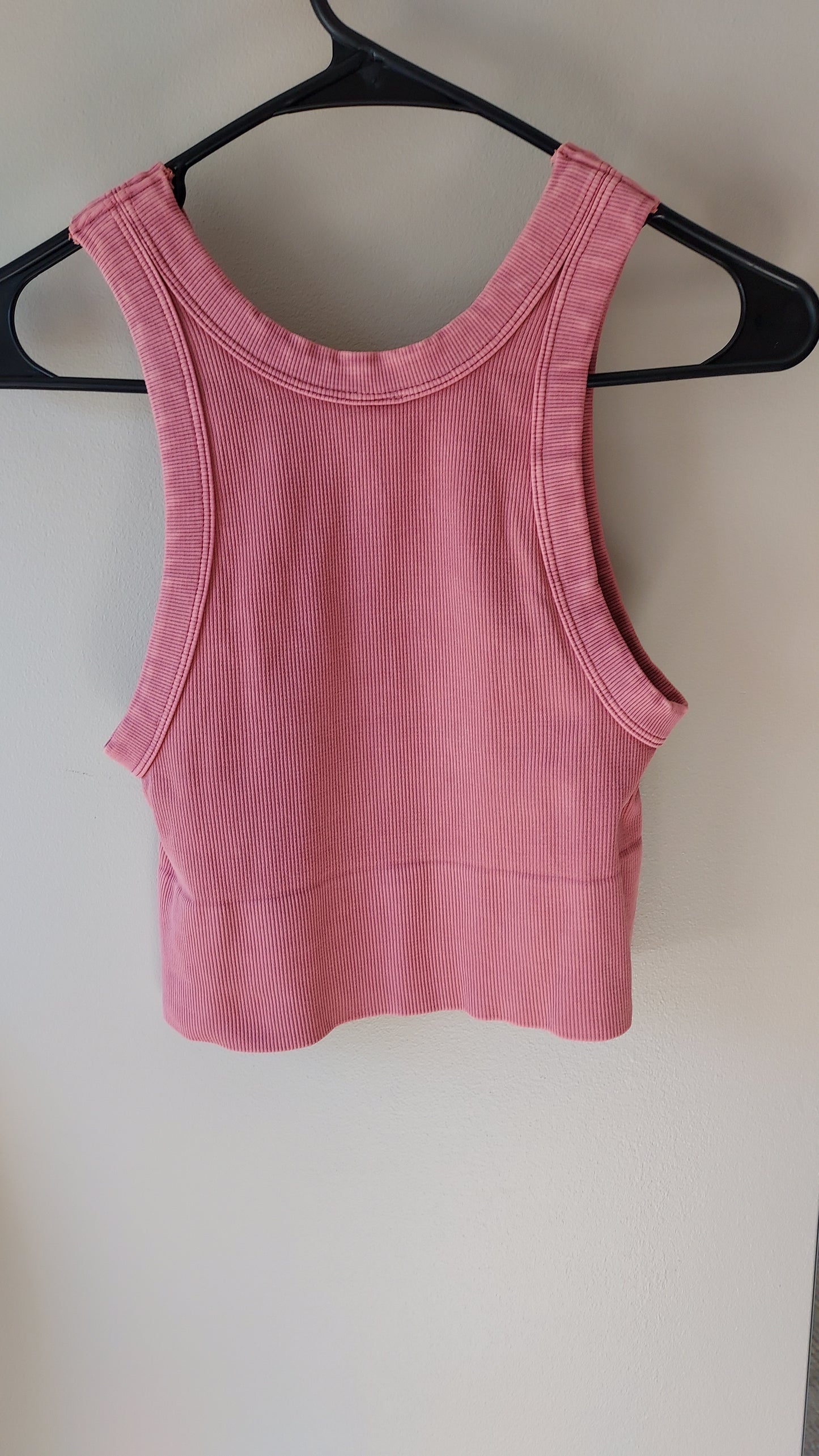 Pink high neck seamless tank top