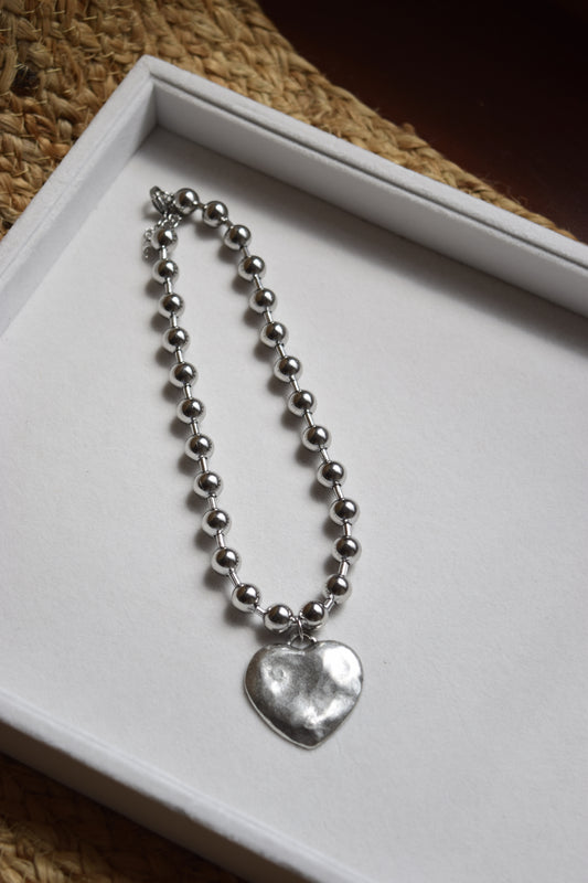 Chunky hammered heart statement necklace