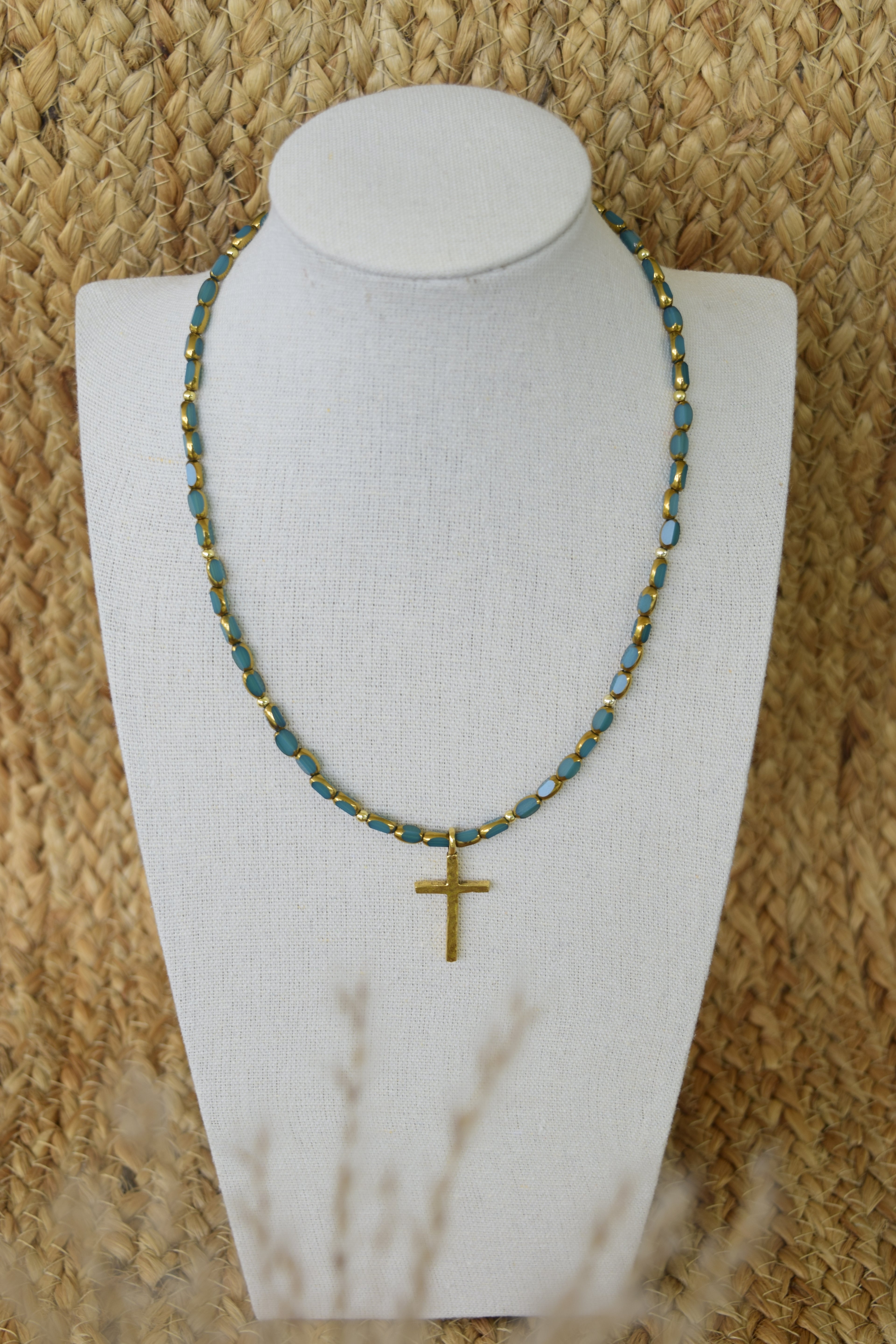 Eyes on Jesus Necklace