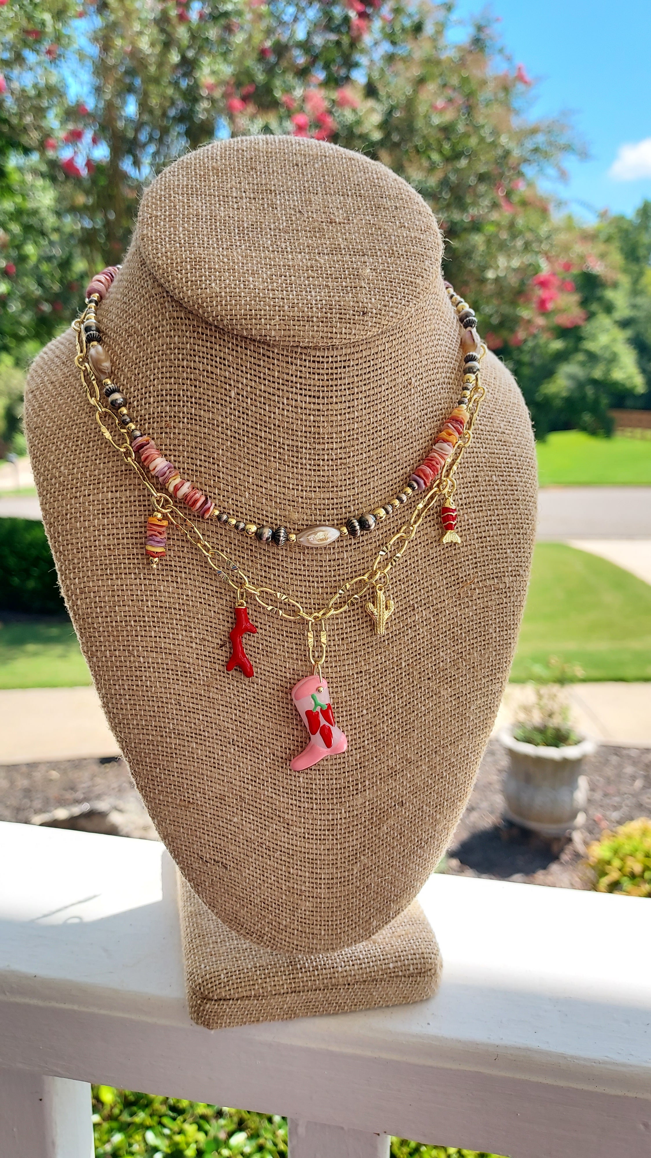 Lady Rossa Charm necklace