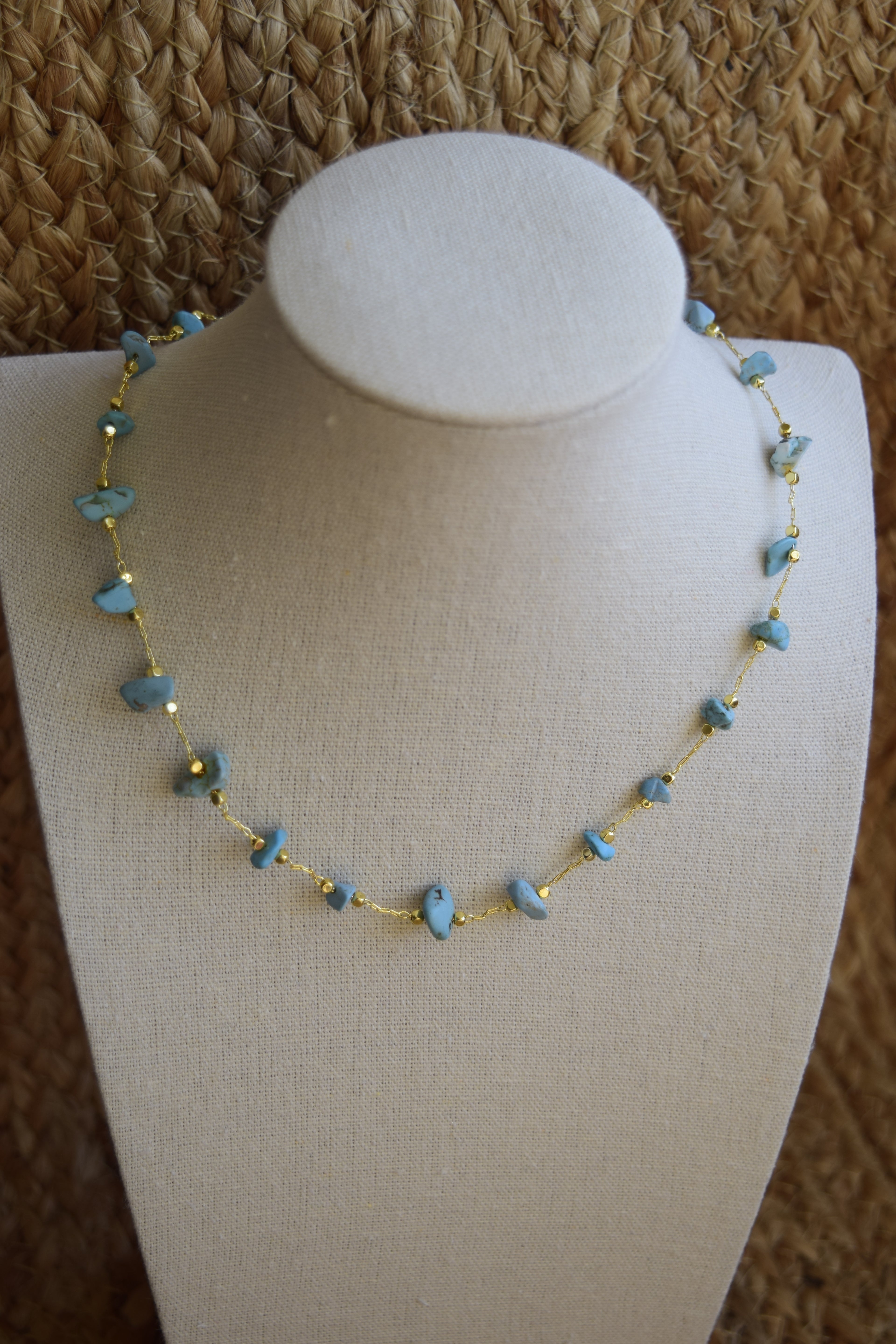 Golden Coast choker