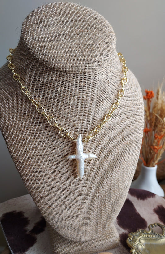 Jesus loves you necklace