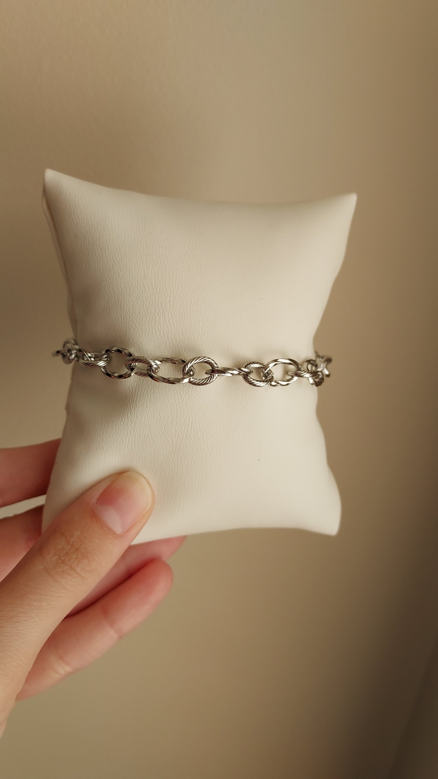Twisted rope bracelet
