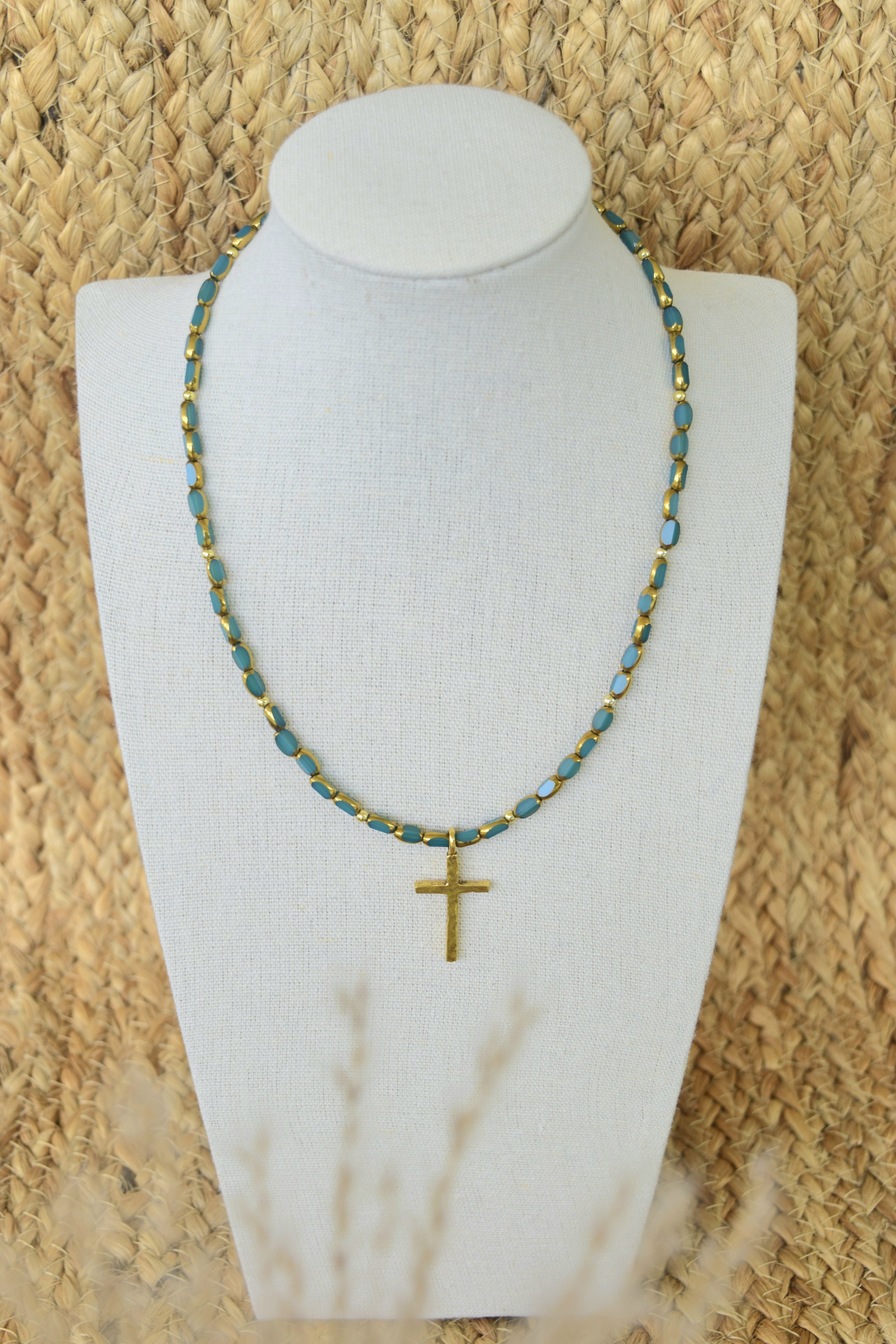 Eyes on Jesus Necklace