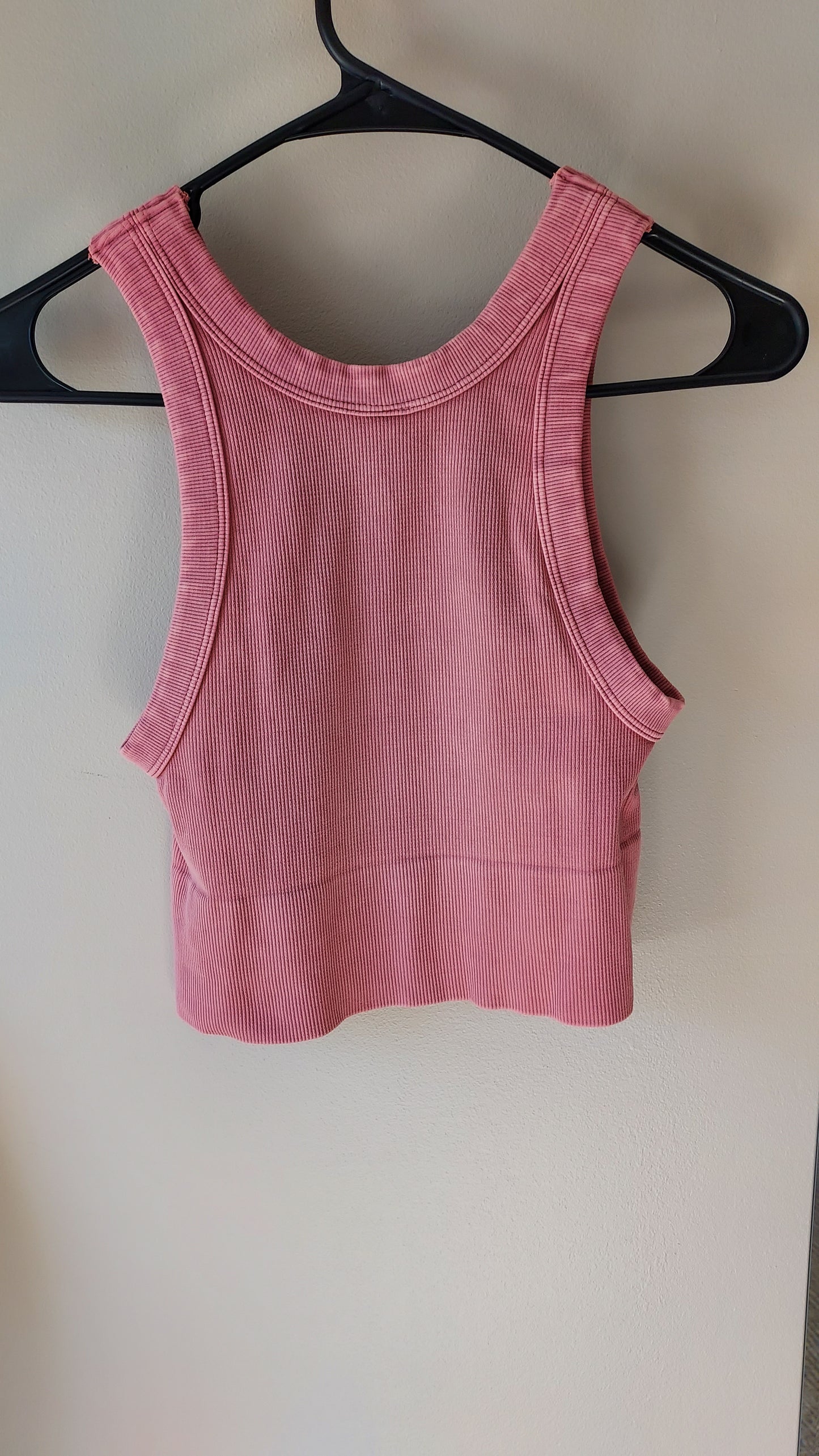 Pink high neck seamless tank top