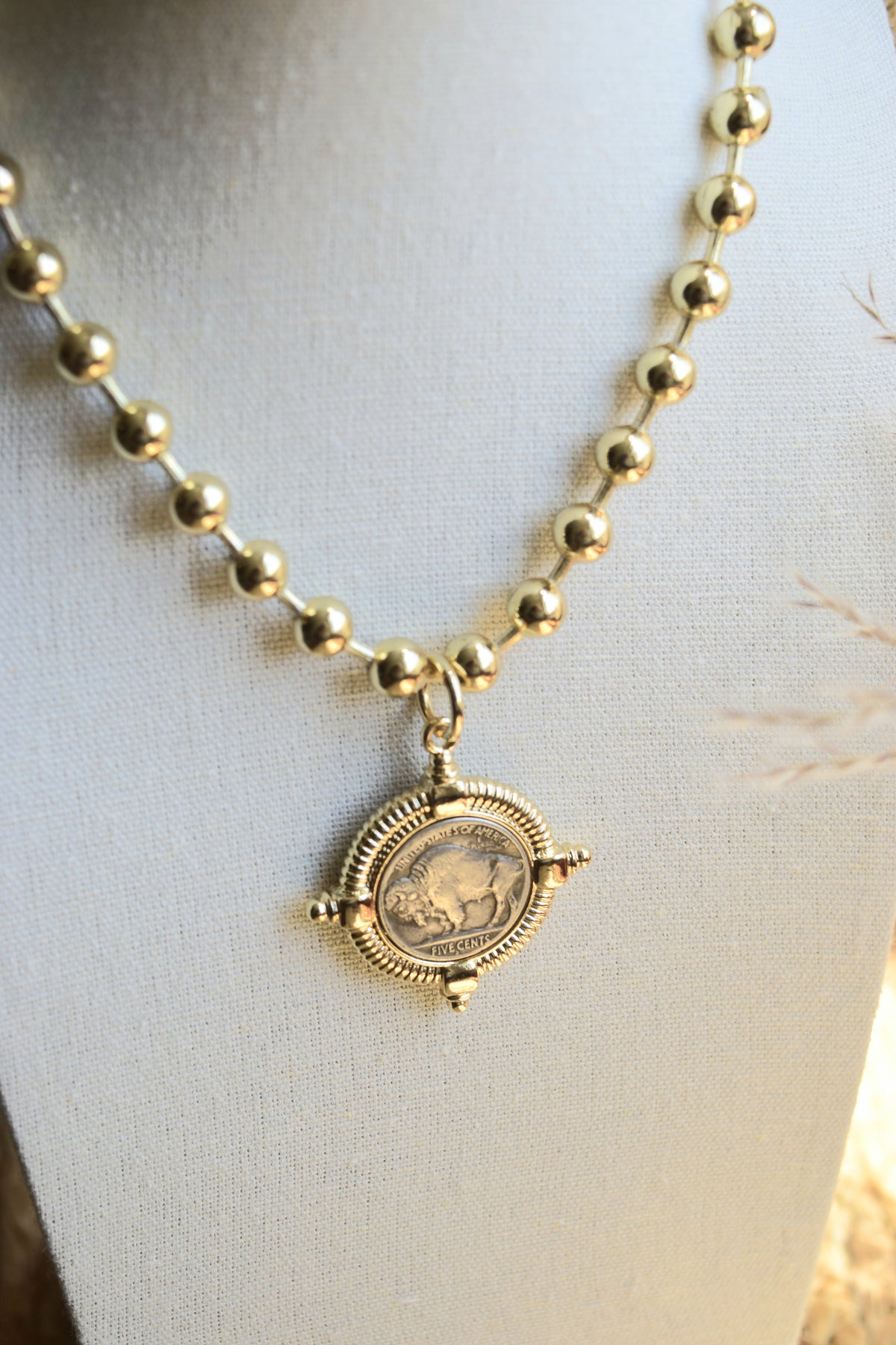 Buffalo Coin Pendant Necklace