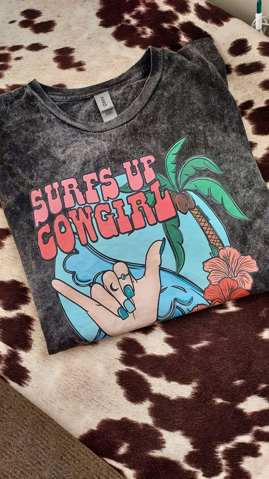 Surfs up cowgirl tee