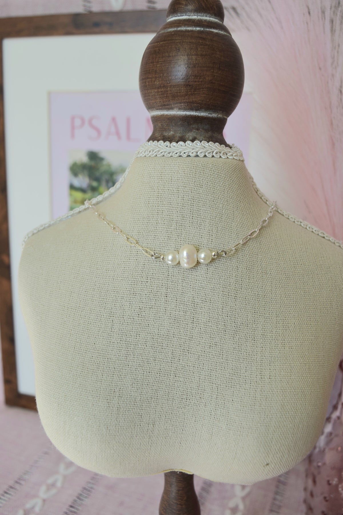 Your a Pearl Choker- LAST CHANCE