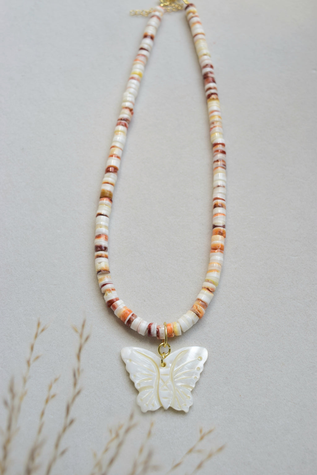 Butterfly Cove -Spiny Oyster & Mother of Pearl necklace