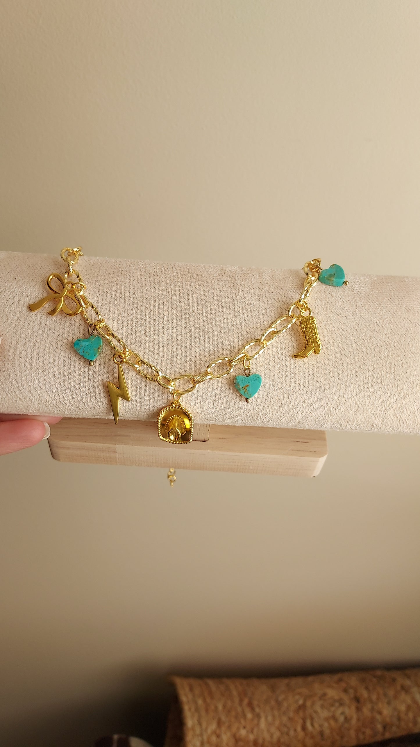 Golden hearts charm necklace